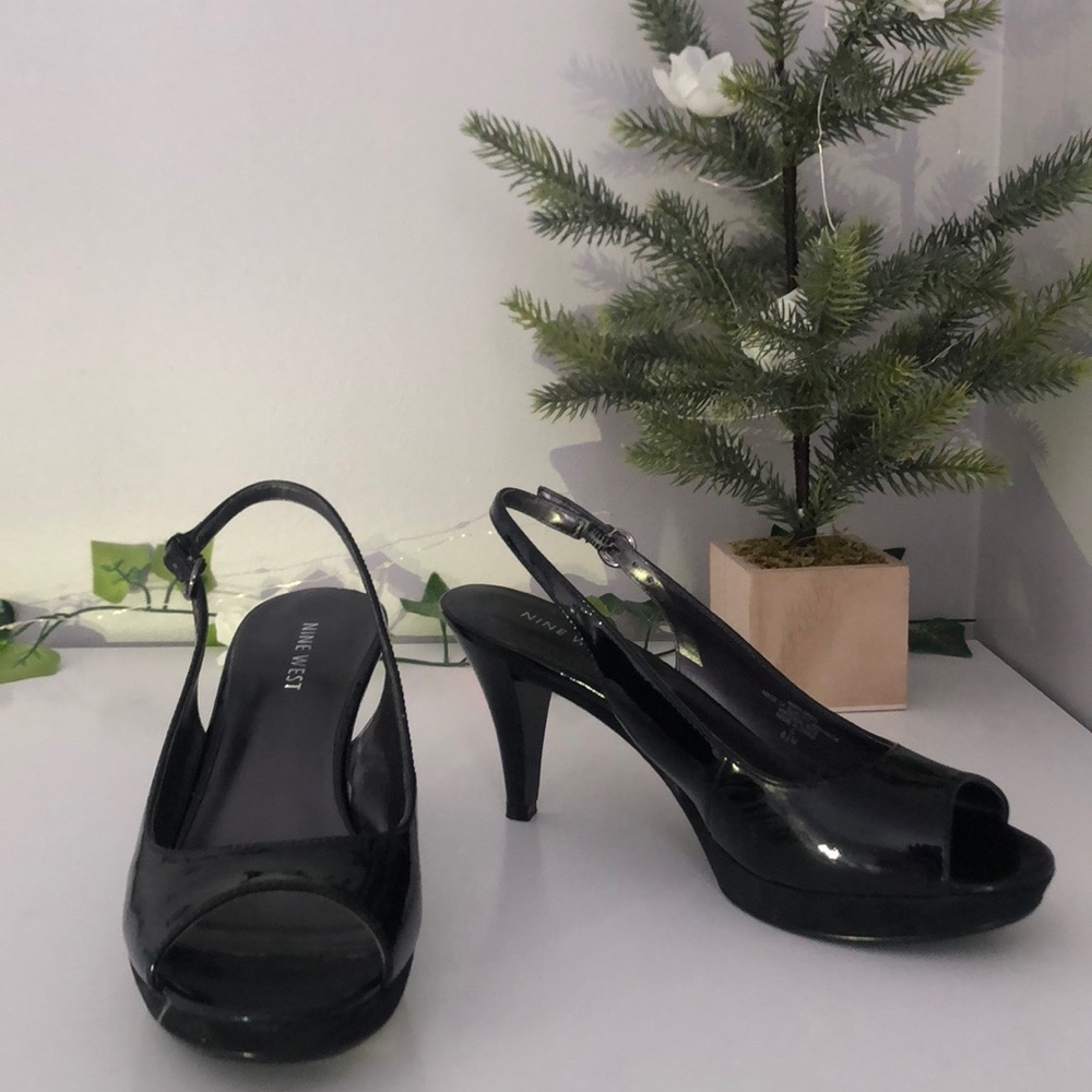 Nine West Black Open Toed Heels (Size - 6 1/2)
